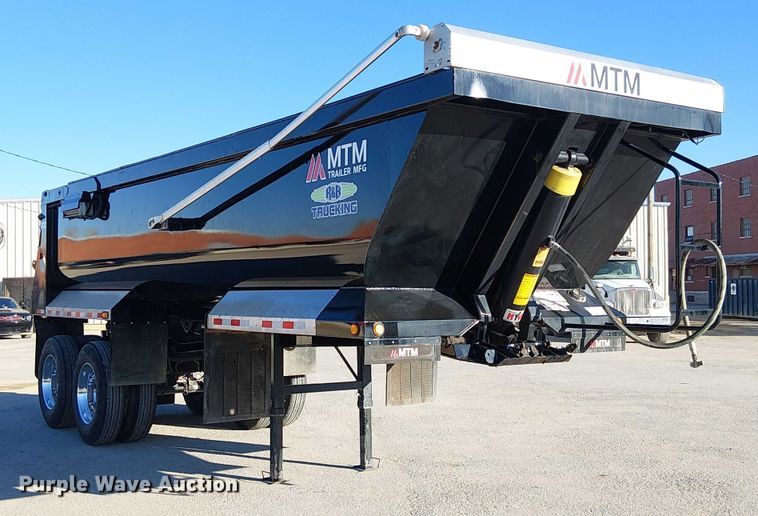 image for item DU3669 2023 MTM Midwest 26EL-QF-SP end dump trailer