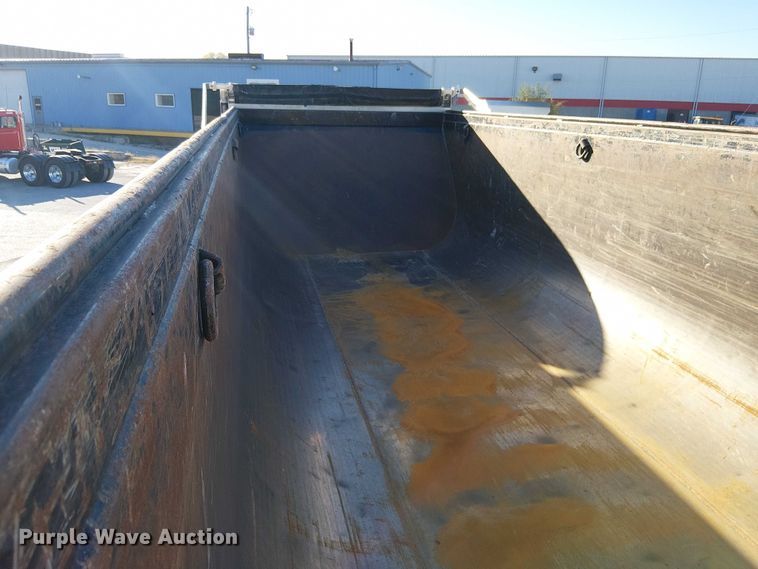 image for item DU3669 2023 MTM Midwest 26EL-QF-SP end dump trailer