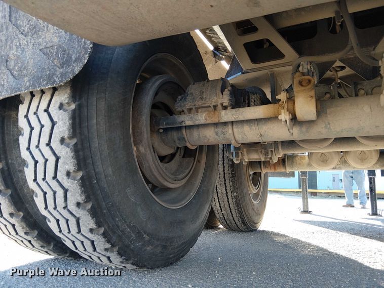 image for item DU3669 2023 MTM Midwest 26EL-QF-SP end dump trailer