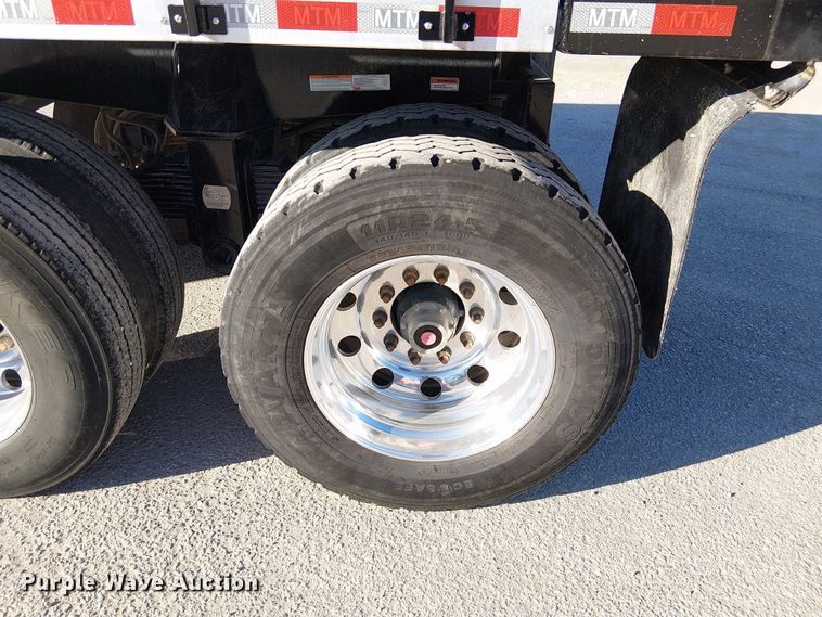 image for item DU3669 2023 MTM Midwest 26EL-QF-SP end dump trailer