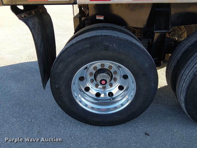 image for item DU3669 2023 MTM Midwest 26EL-QF-SP end dump trailer