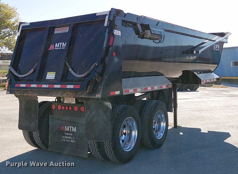 image for item DU3670 2023 MTM Midwest 26EL-QF-SP end dump trailer