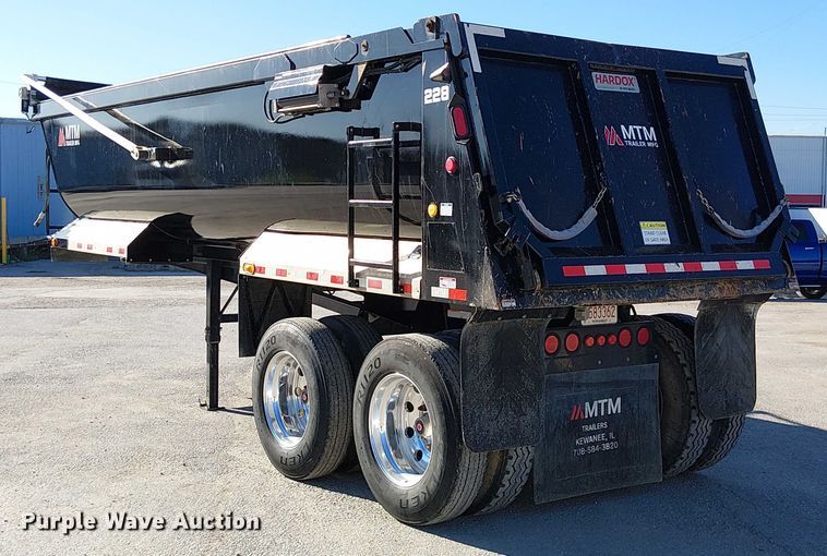 image for item DU3670 2023 MTM Midwest 26EL-QF-SP end dump trailer