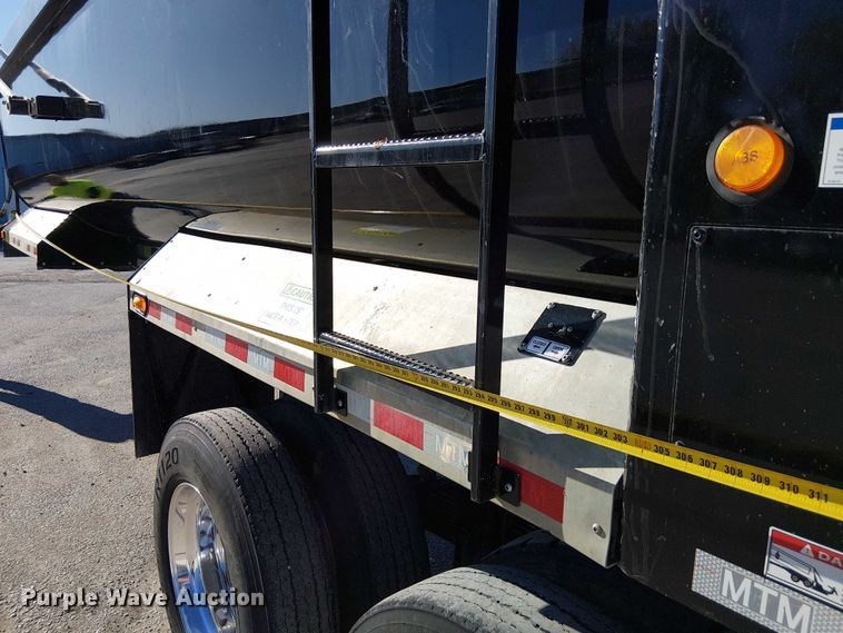 image for item DU3670 2023 MTM Midwest 26EL-QF-SP end dump trailer