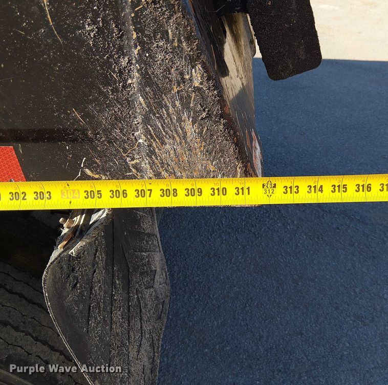 image for item DU3670 2023 MTM Midwest 26EL-QF-SP end dump trailer