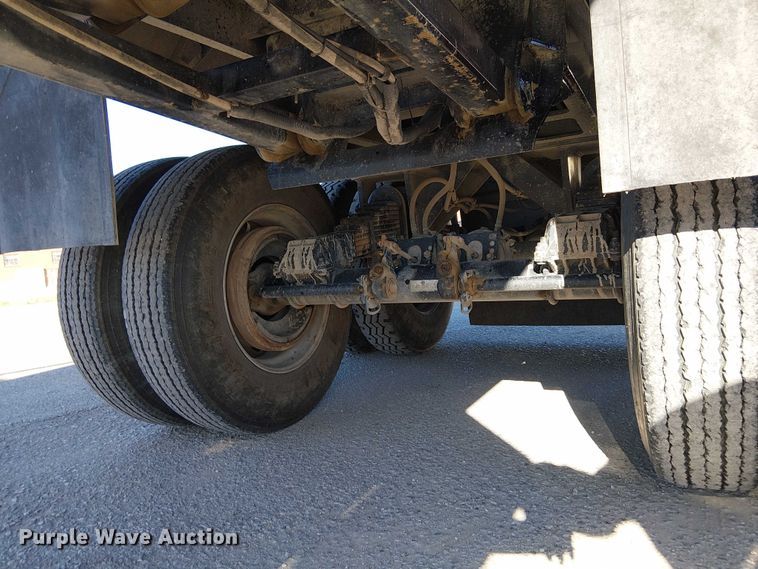 image for item DU3670 2023 MTM Midwest 26EL-QF-SP end dump trailer