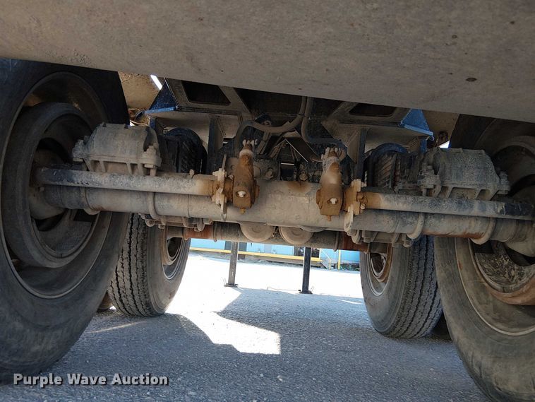 image for item DU3670 2023 MTM Midwest 26EL-QF-SP end dump trailer