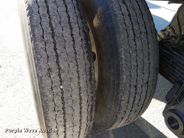 image for item DU3670 2023 MTM Midwest 26EL-QF-SP end dump trailer