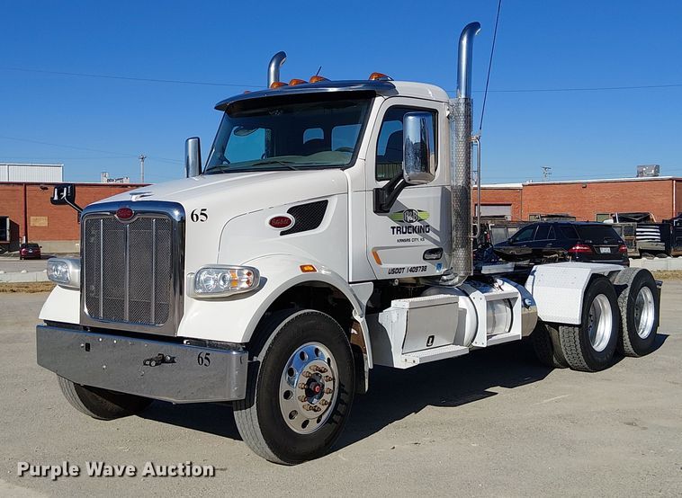 2017 Peterbilt 567