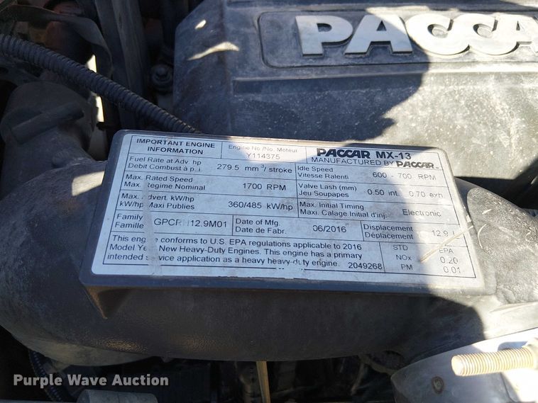 image for item DU3671 2017 Peterbilt  567 semi truck