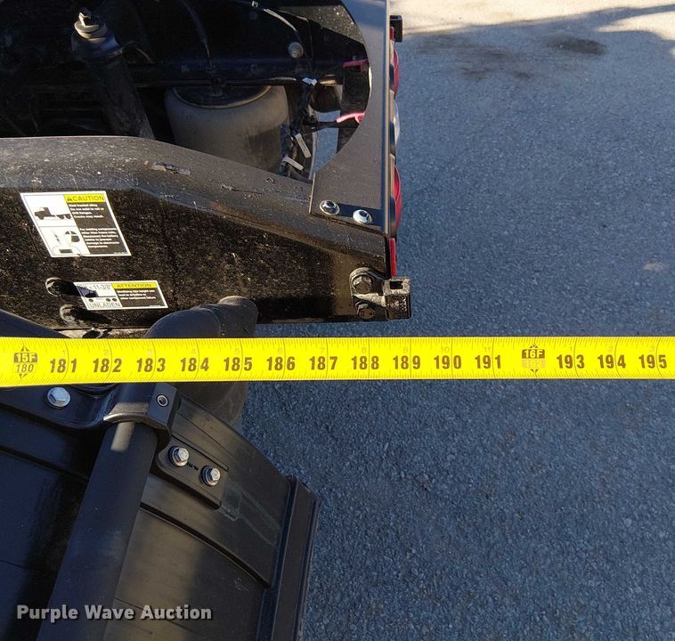 image for item DU3672 2023 Peterbilt 389 semi truck