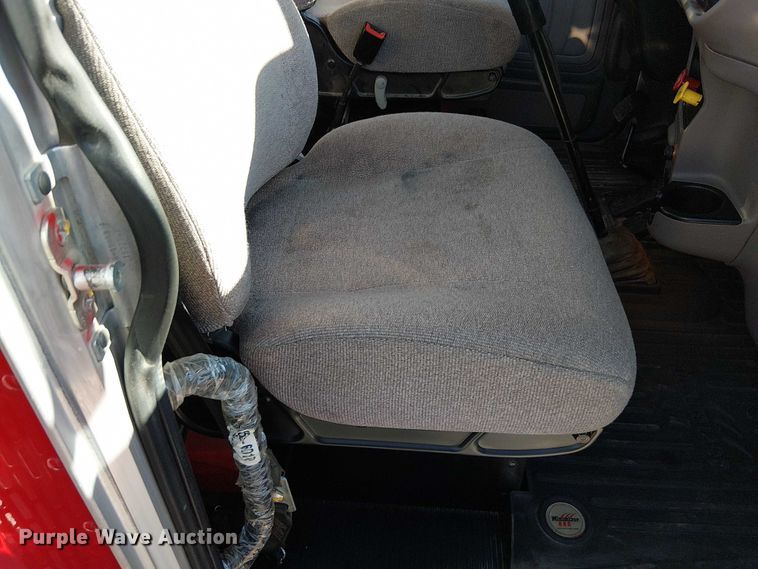 image for item DU3672 2023 Peterbilt 389 semi truck