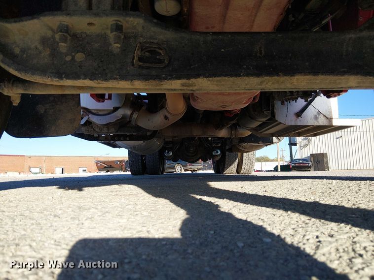 image for item DU3673 2023 Peterbilt 389 semi truck