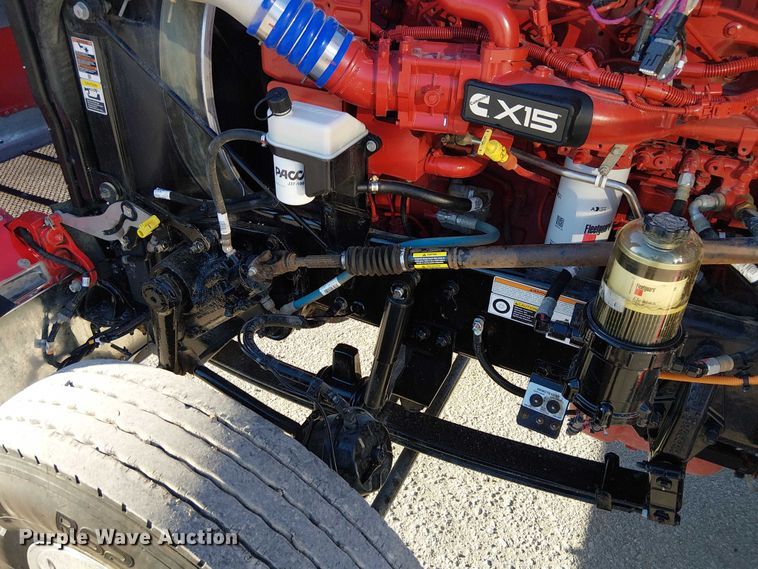 image for item DU3673 2023 Peterbilt 389 semi truck