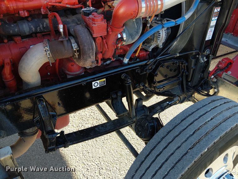 image for item DU3673 2023 Peterbilt 389 semi truck