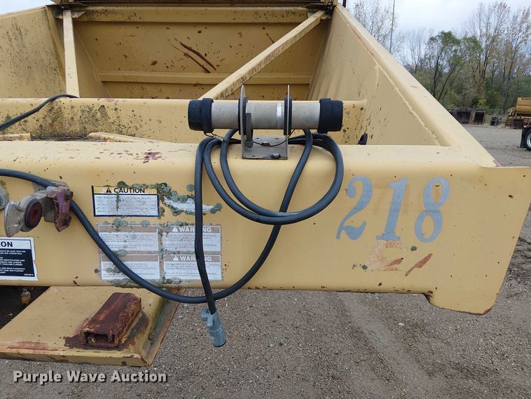 image for item DU3719 1998 Load King 2060-40-2 bottom dump trailer