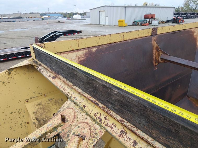 image for item DU3719 1998 Load King 2060-40-2 bottom dump trailer