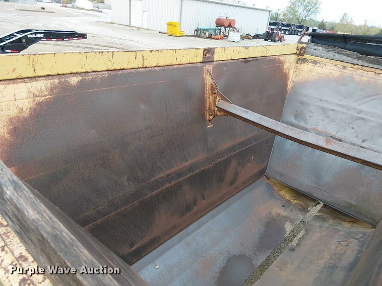 image for item DU3719 1998 Load King 2060-40-2 bottom dump trailer