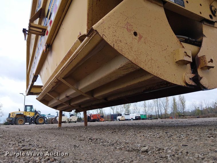 image for item DU3719 1998 Load King 2060-40-2 bottom dump trailer