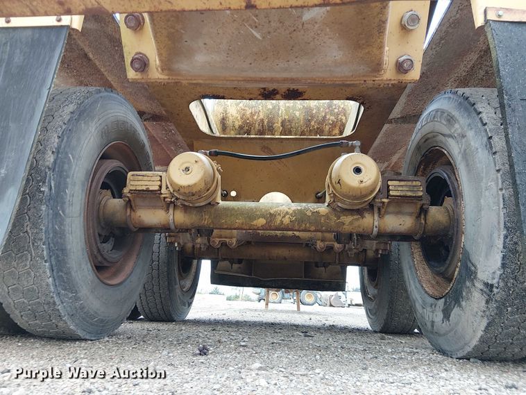 image for item DU3719 1998 Load King 2060-40-2 bottom dump trailer