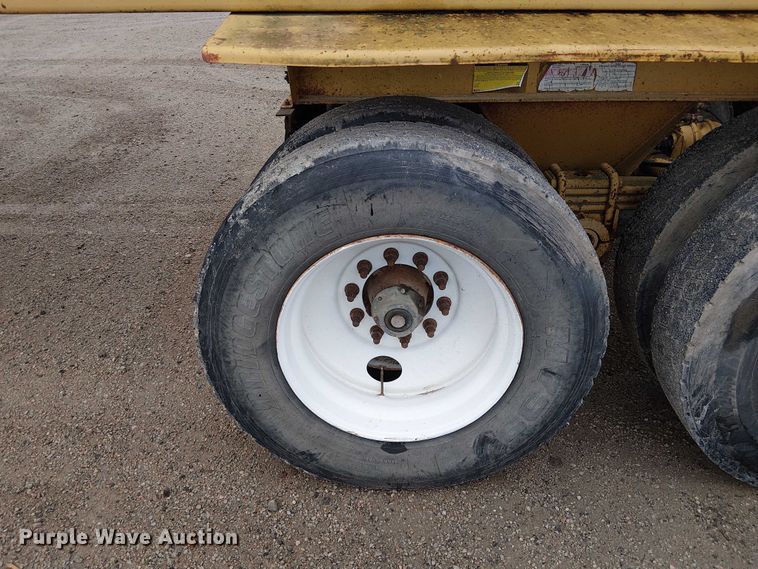 image for item DU3719 1998 Load King 2060-40-2 bottom dump trailer