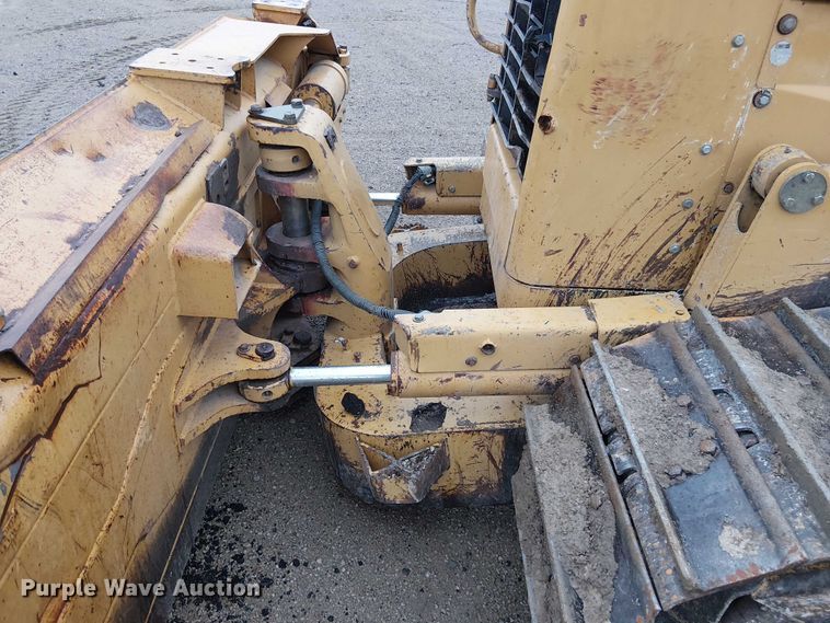 image for item DU3720 2011 Caterpillar D6N XL dozer