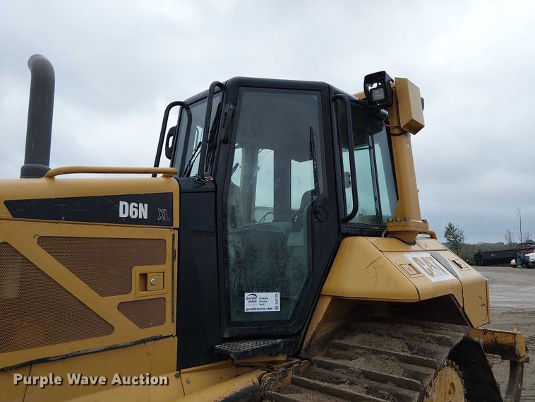image for item DU3720 2011 Caterpillar D6N XL dozer