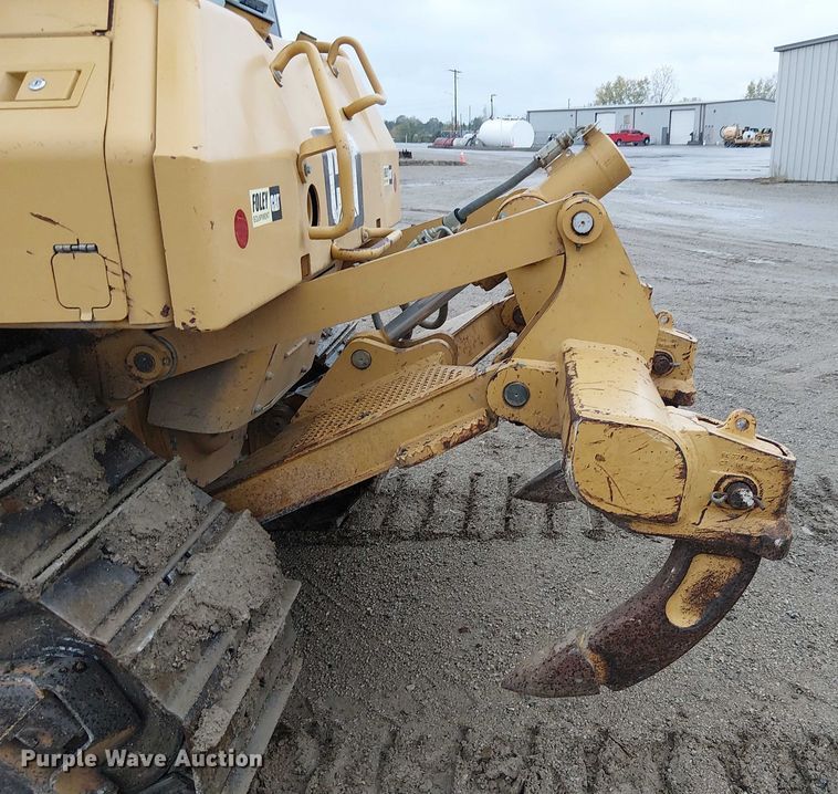 image for item DU3720 2011 Caterpillar D6N XL dozer