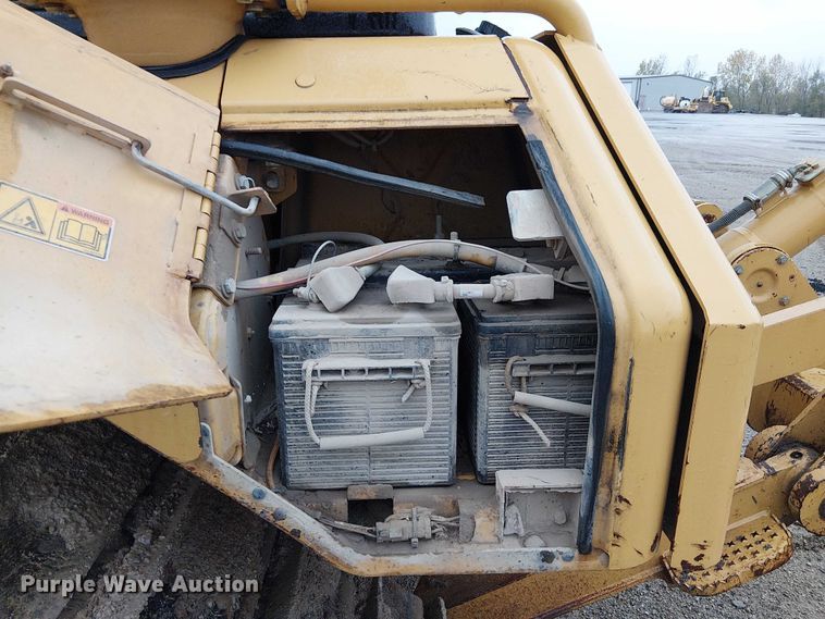 image for item DU3720 2011 Caterpillar D6N XL dozer