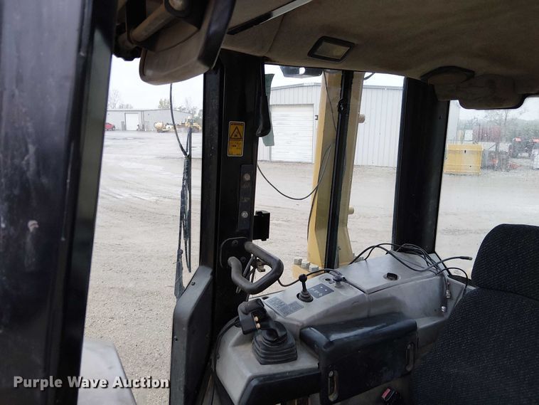 image for item DU3720 2011 Caterpillar D6N XL dozer