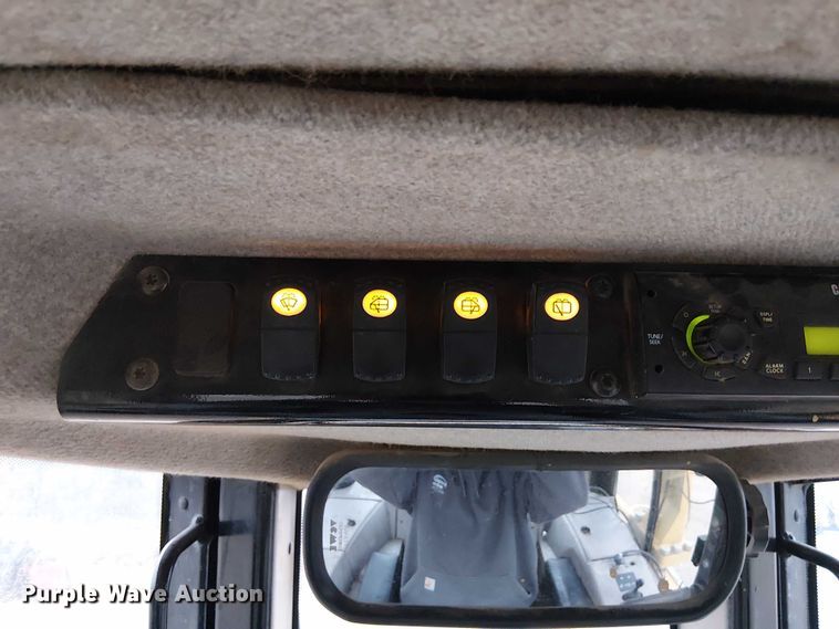 image for item DU3720 2011 Caterpillar D6N XL dozer