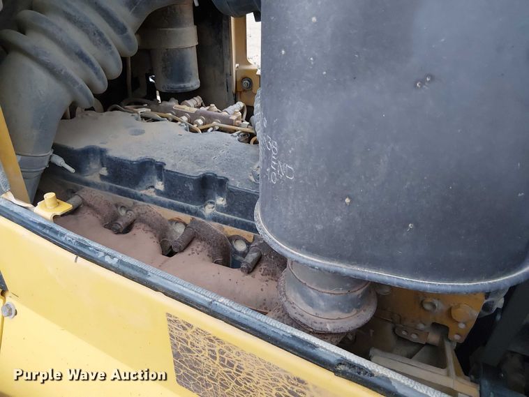 image for item DU3720 2011 Caterpillar D6N XL dozer