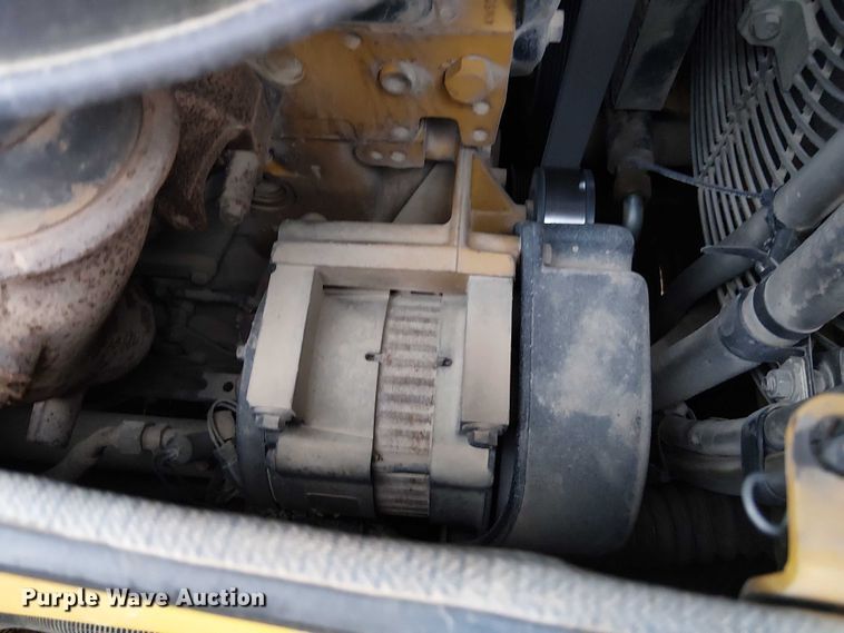 image for item DU3720 2011 Caterpillar D6N XL dozer