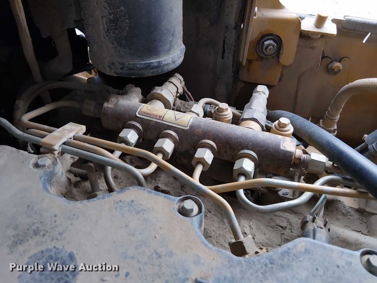 image for item DU3720 2011 Caterpillar D6N XL dozer