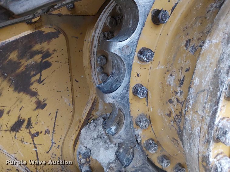 image for item DU3720 2011 Caterpillar D6N XL dozer