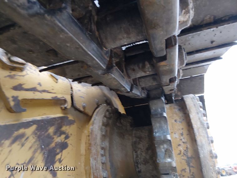 image for item DU3720 2011 Caterpillar D6N XL dozer