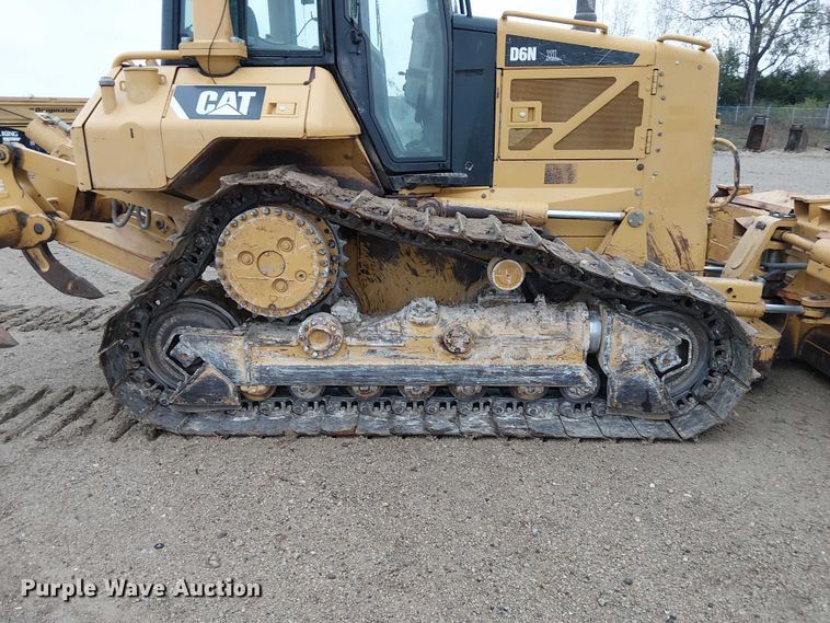 image for item DU3720 2011 Caterpillar D6N XL dozer