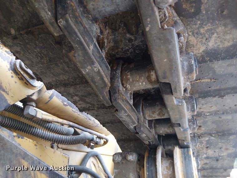 image for item DU3720 2011 Caterpillar D6N XL dozer