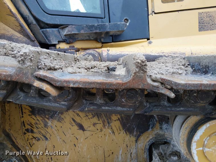 image for item DU3720 2011 Caterpillar D6N XL dozer