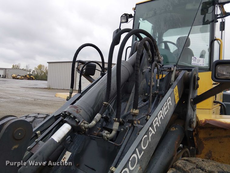 image for item DU3721 2004 Komatsu WA250PT-5L wheel loader