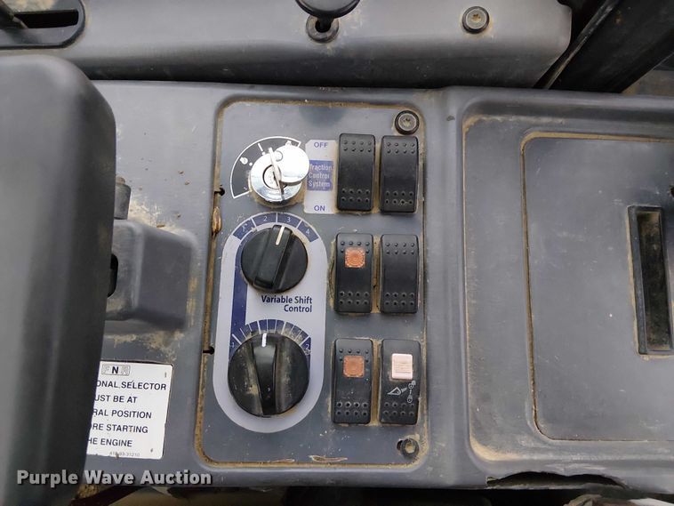 image for item DU3721 2004 Komatsu WA250PT-5L wheel loader