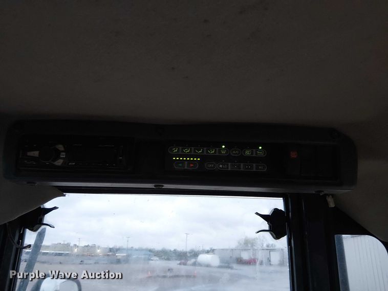 image for item DU3721 2004 Komatsu WA250PT-5L wheel loader