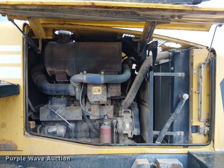 image for item DU3721 2004 Komatsu WA250PT-5L wheel loader