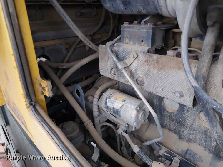 image for item DU3721 2004 Komatsu WA250PT-5L wheel loader