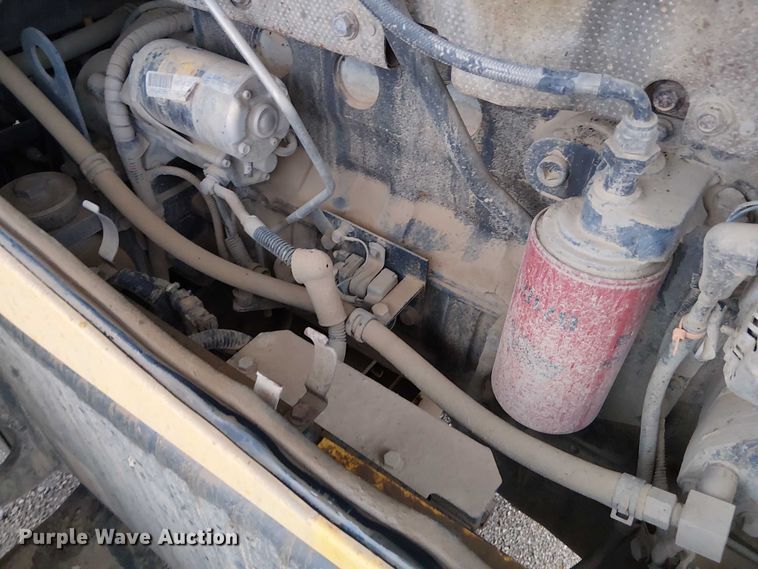 image for item DU3721 2004 Komatsu WA250PT-5L wheel loader