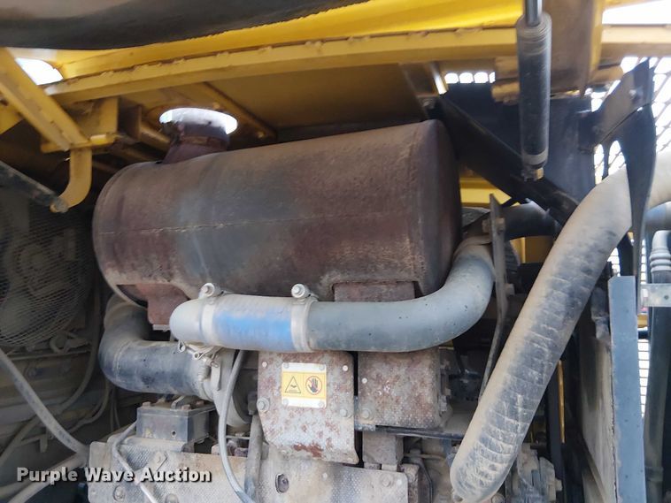 image for item DU3721 2004 Komatsu WA250PT-5L wheel loader