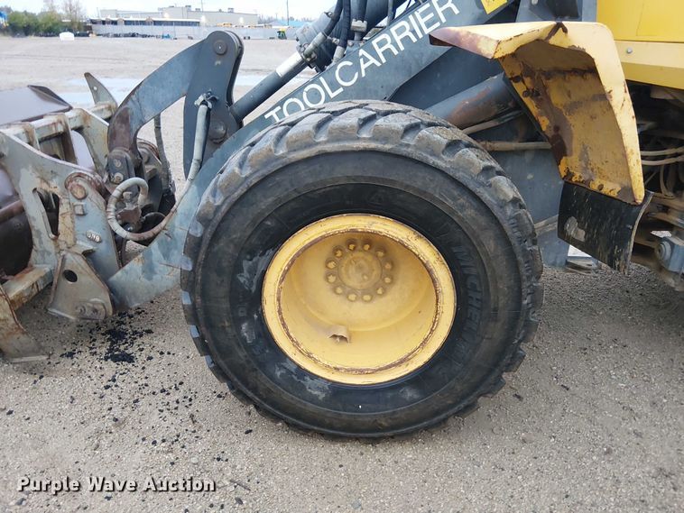 image for item DU3721 2004 Komatsu WA250PT-5L wheel loader