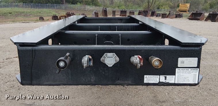 image for item DU3722 2016 Trail King TK110HDG lowboy equipment trailer