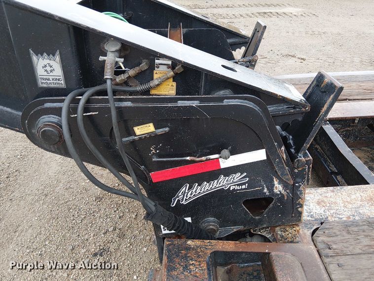 image for item DU3722 2016 Trail King TK110HDG lowboy equipment trailer