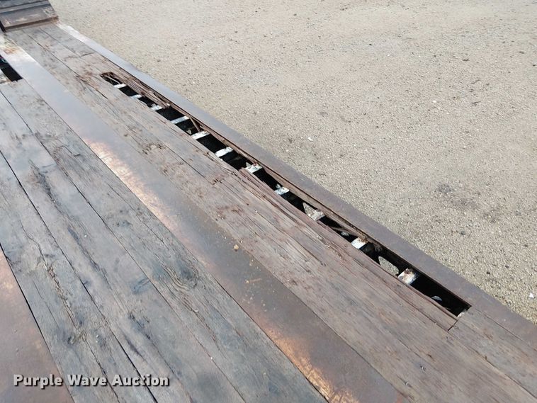 image for item DU3722 2016 Trail King TK110HDG lowboy equipment trailer